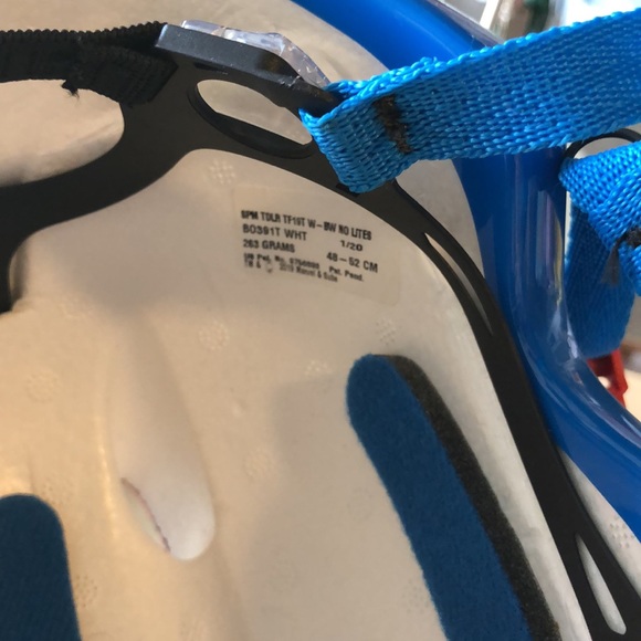 Spider-Man helmet - Picture 3 of 3